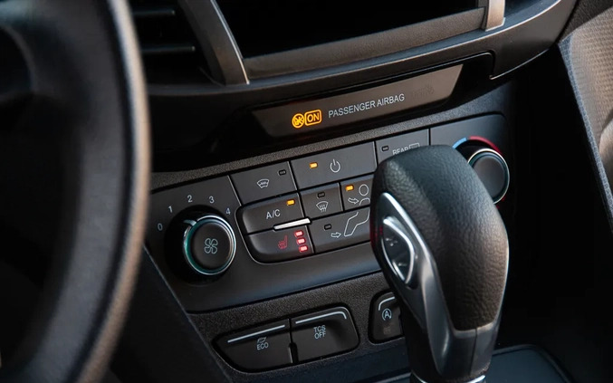 Ford Transit Connect cena 64900 przebieg: 120000, rok produkcji 2018 z Lubniewice małe 742